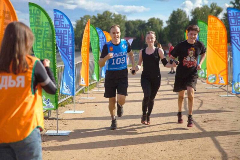 Наши сотрудники покорили гонку «Одни из нас»!