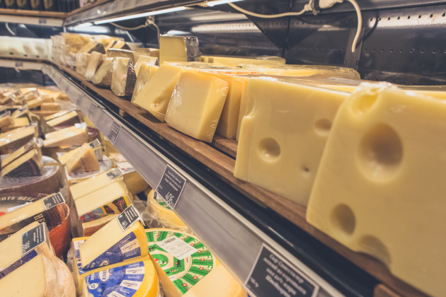 Изменения в маркировке молочной продукции: разъяснения Минпромторга и новые сроки маркировки сыра