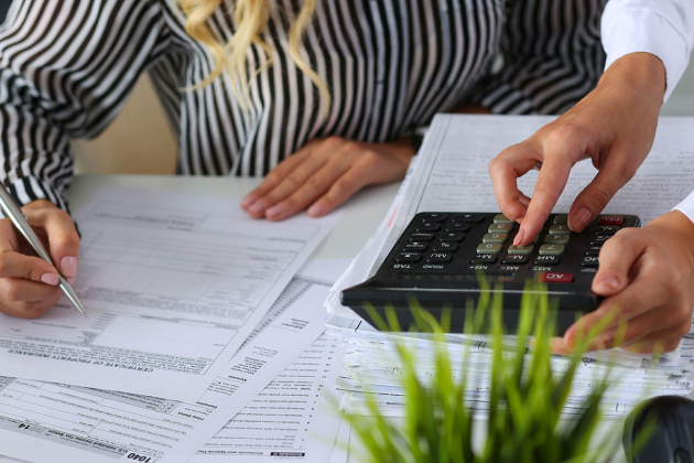 Учет услуг в 1С: как оформлять выполнение работ и услуг в программе 1С